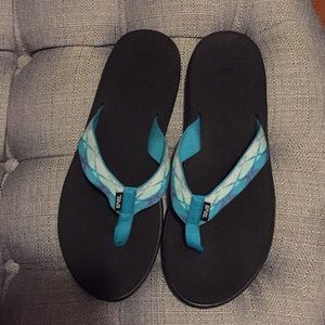 Flip flops